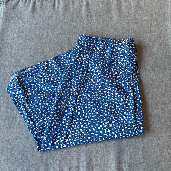 Tommy Hilfiger Adaptive Tommy Print Midi Skirt with Pull Up Loops, Size 14 - Picture 7 of 8